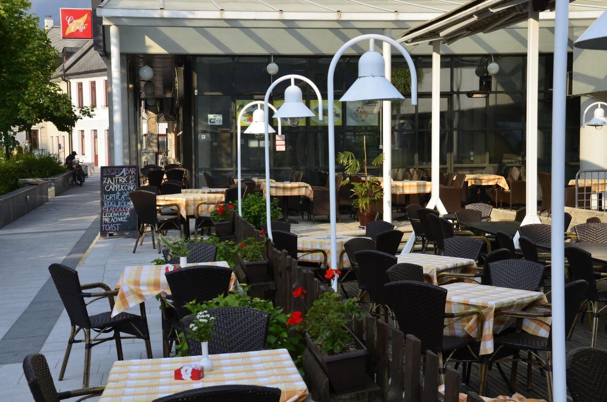 Hotel Alp Bovec Exterior foto